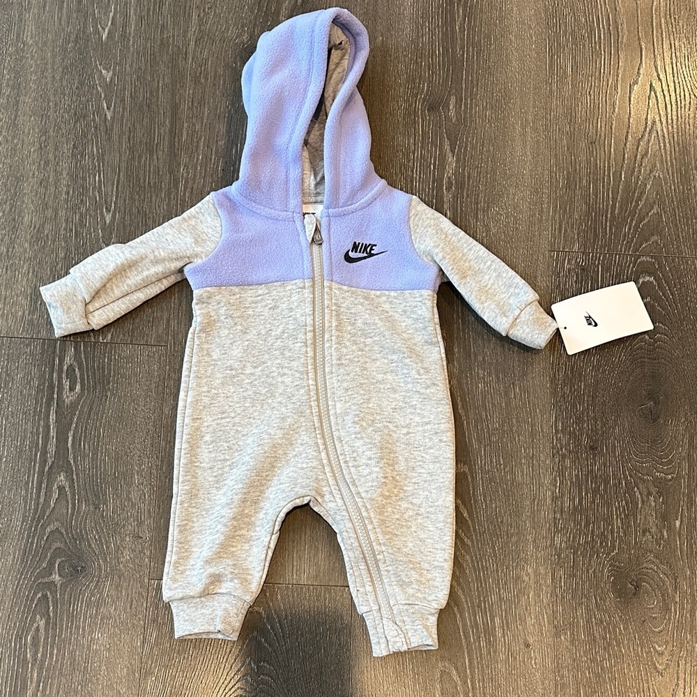 NWT! Nike Infant hooded zip up romper in Lavender and Light Gray